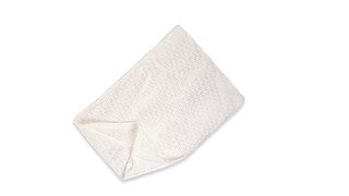 La bolsa de malla para lavar con cierre de Rubbermaid Commercial protege las mopas, las bayetas de microfibra y otros artículos de limpieza durante el lavado.