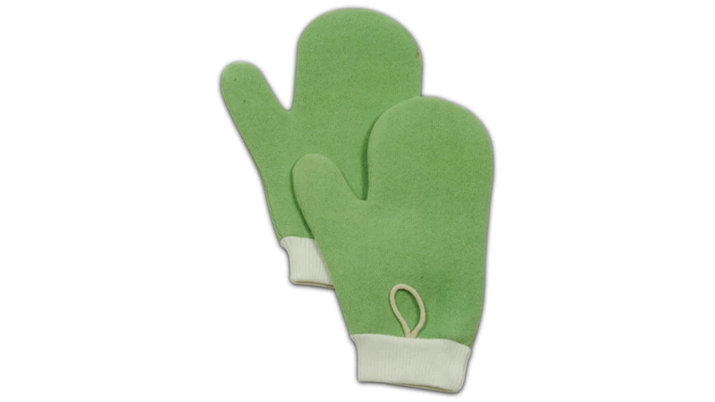 HYGEN™ Microfibre Mitts are double-sided to help make cleaning easier in crevices and around irregular surfaces.