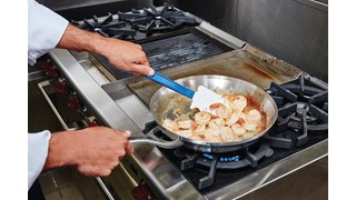 Die Vorrats- und Zubereitungsprodukte von Rubbermaid Commercial in sieben Farben helfen, Verunreinigungen in Ihrer Küche zu minimieren