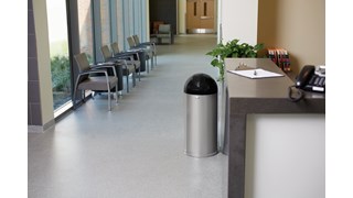 Featuring a classic, round top design, the Round Top 57 l FGR1530 Round Top Decorative Indoor Waste Container is constructed from heavy-gauge, fire-safe steel and complies with OSHA standards.